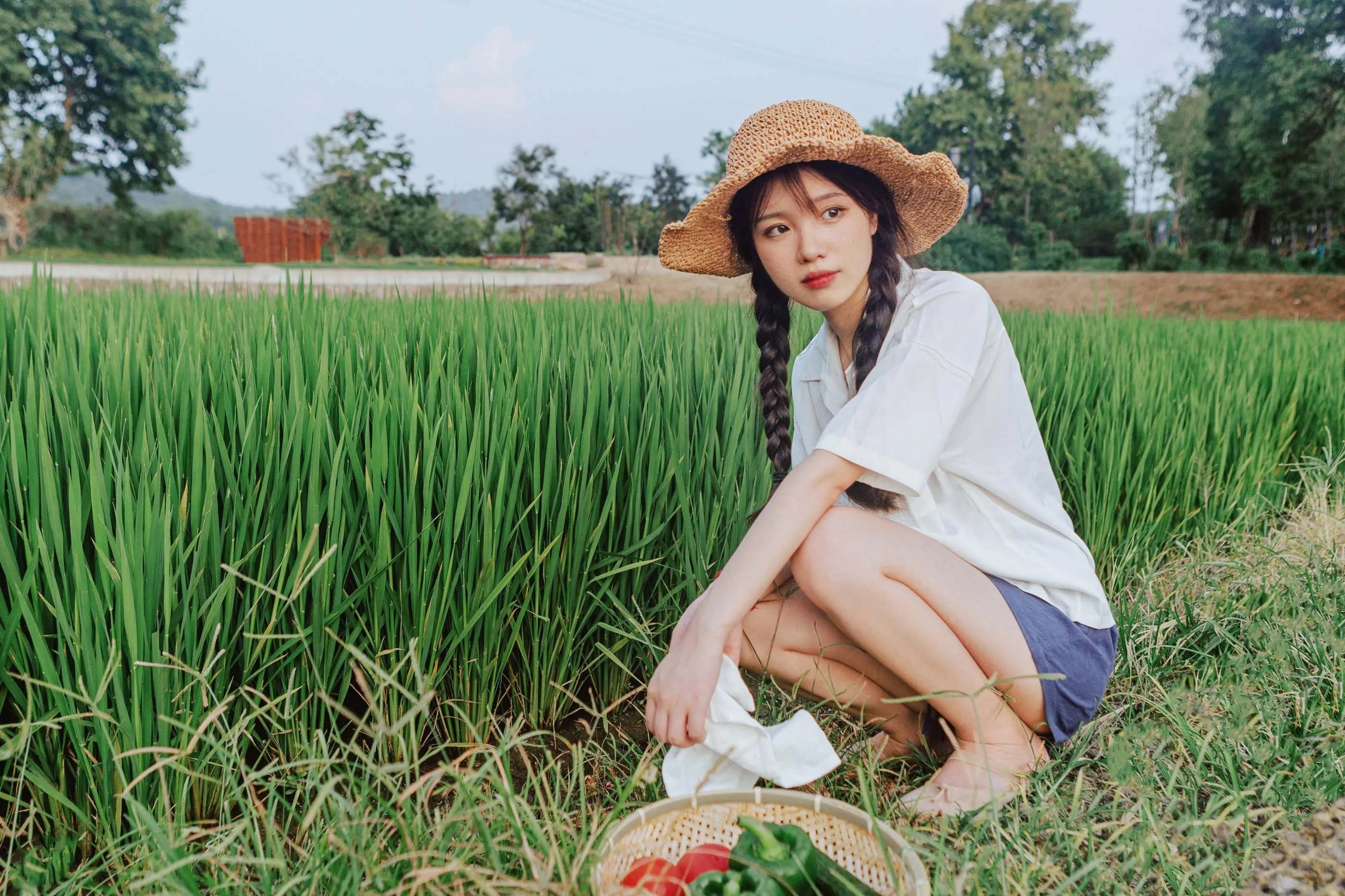 [YITUYU艺图语]2021.06.28 小森林.秋夏 小花花花花圈 [28P]插图6